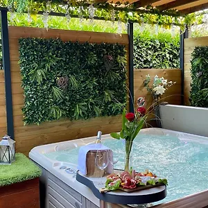  Appartement Un Petit Coin De Paradis